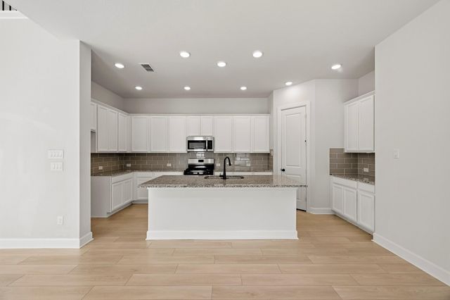 1538 Park Path Drive, Missouri City, TX 77459
