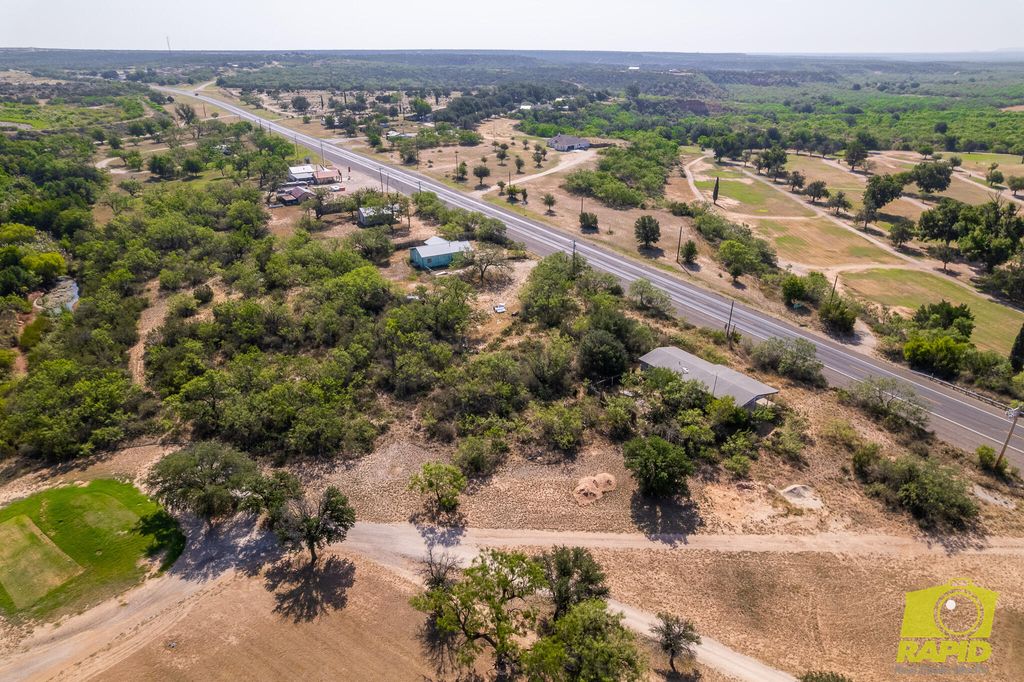Image 129 of property listing at 425 Highland Park, Robert Lee, TX 76945