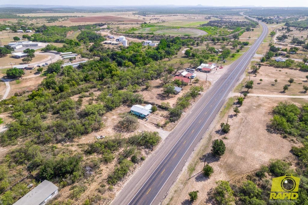 Image 133 of property listing at 425 Highland Park, Robert Lee, TX 76945