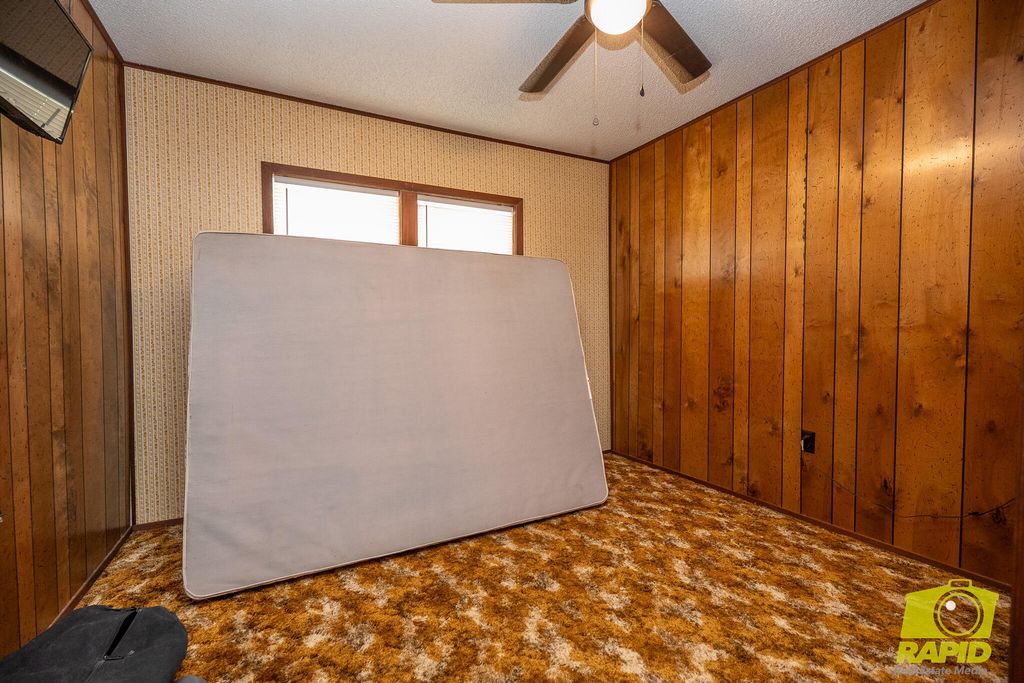 Image 14 of property listing at 425 Highland Park, Robert Lee, TX 76945