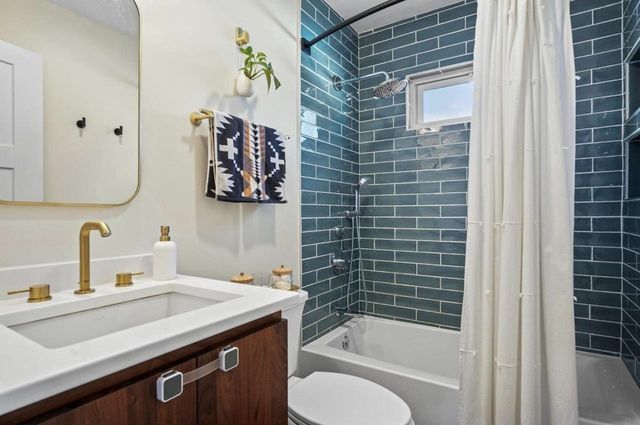 1858 Rutledge Street, Madison, WI 53704