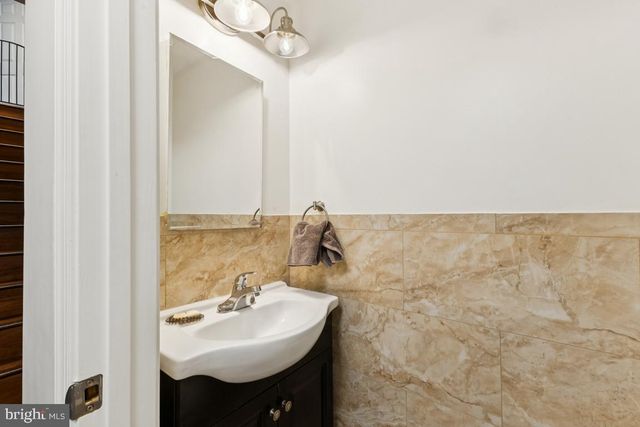 8621 KENOSHA CT, Lorton, VA 22079