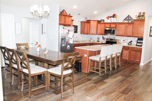 231 High Street, North Vernon, IN 47265