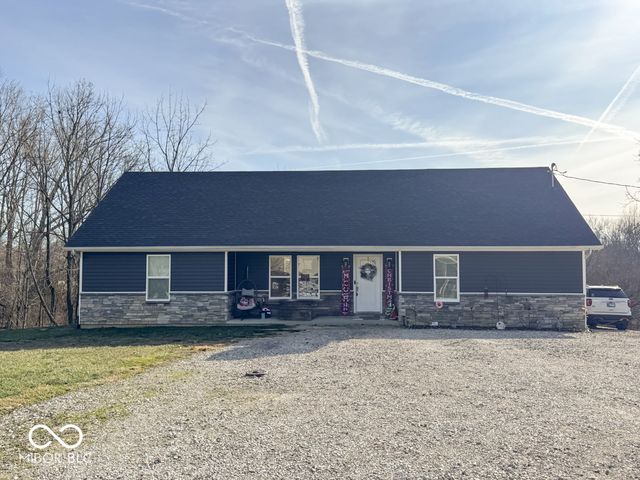 231 High Street, North Vernon, IN 47265