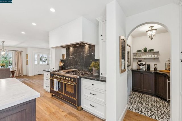 626 626 Mia Court, Danville, CA 94526