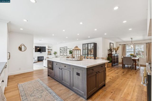 626 626 Mia Court, Danville, CA 94526