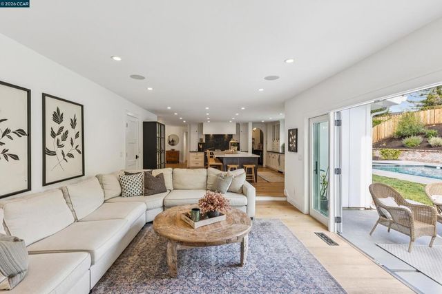 626 626 Mia Court, Danville, CA 94526