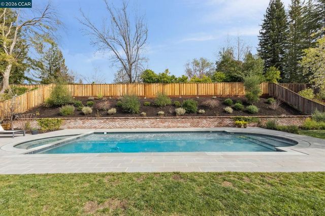 626 626 Mia Court, Danville, CA 94526