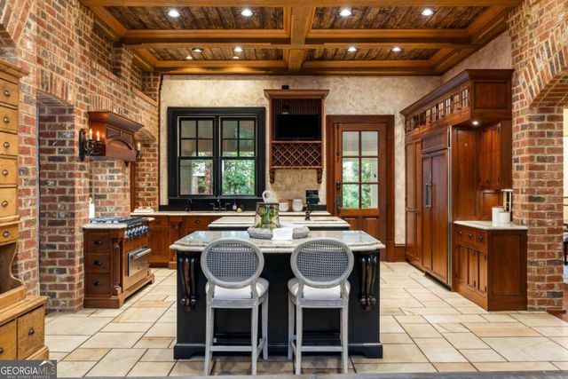 932 Old Mountain Road NW, Marietta, GA 30064