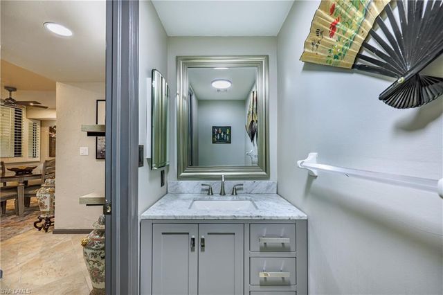 6350 Pelican Bay BLVD 102B, Naples, FL 34108