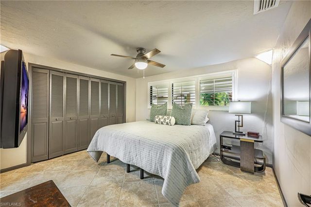 6350 Pelican Bay BLVD 102B, Naples, FL 34108
