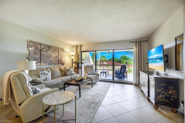6350 Pelican Bay BLVD 102B, Naples, FL 34108