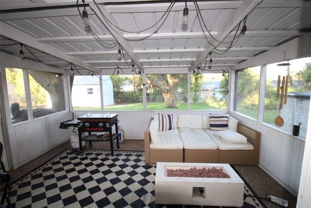 710 Bunny Rabbit, Athens, TX 75751