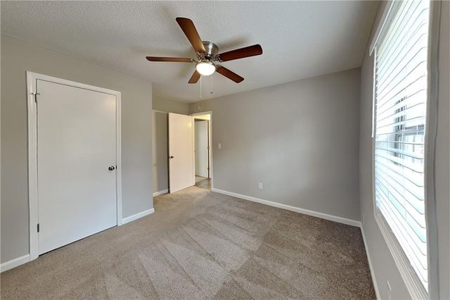 140 Linda Lane, Powder Springs, GA 30127