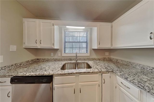 140 Linda Lane, Powder Springs, GA 30127