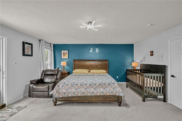 5302 Brookstone LN, Virginia Beach, VA 23455