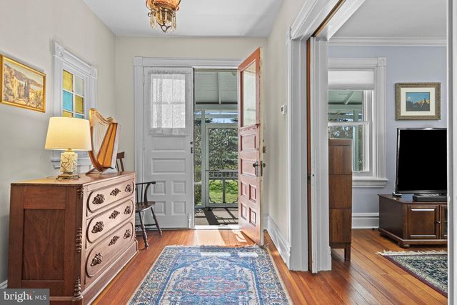 391 KIRK LN, Media, PA 19063