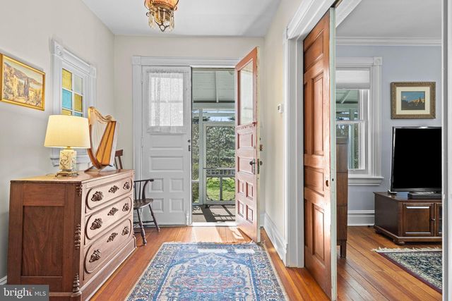 391 KIRK LN, Media, PA 19063