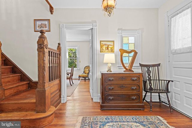 391 KIRK LN, Media, PA 19063