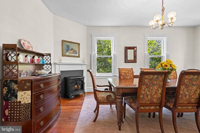 391 KIRK LN, Media, PA 19063