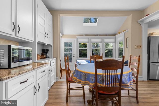 391 KIRK LN, Media, PA 19063