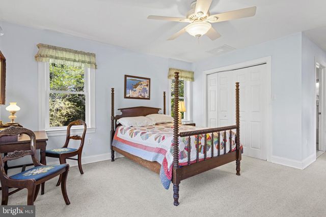 391 KIRK LN, Media, PA 19063