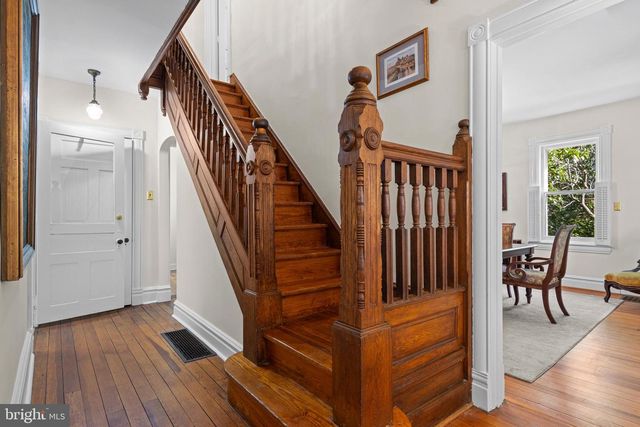391 KIRK LN, Media, PA 19063