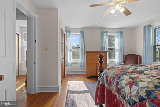 391 KIRK LN, Media, PA 19063
