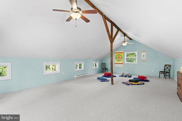 391 KIRK LN, Media, PA 19063