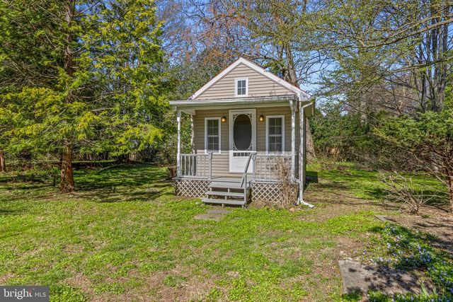 391 KIRK LN, Media, PA 19063