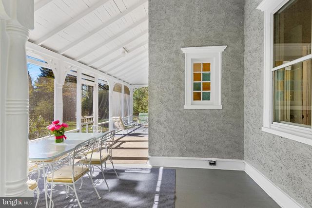 391 KIRK LN, Media, PA 19063
