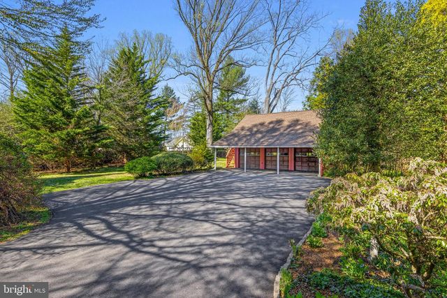 391 KIRK LN, Media, PA 19063