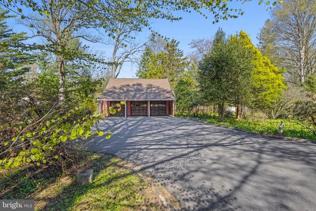 391 KIRK LN, Media, PA 19063