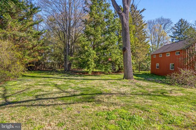 391 KIRK LN, Media, PA 19063
