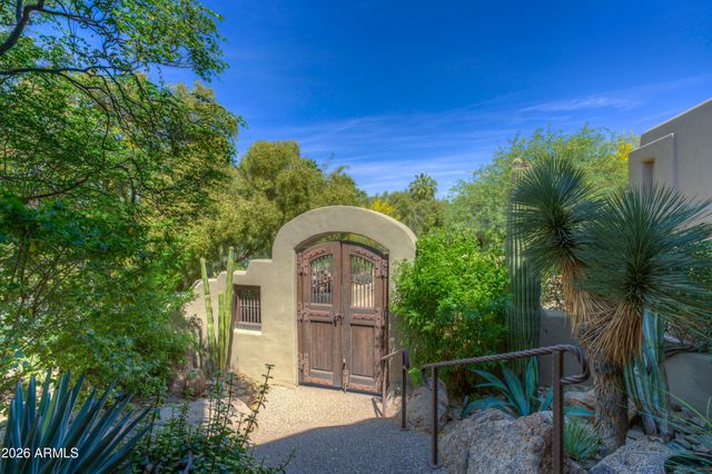 7485 E Arroyo Hondo Road, Scottsdale, AZ 85266