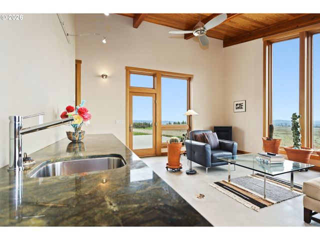 505 KNIGHT Rd, Goldendale, WA 98620