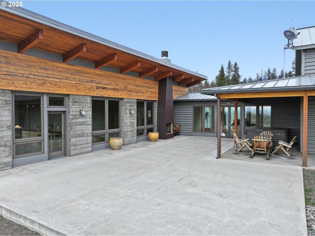 505 KNIGHT Rd, Goldendale, WA 98620