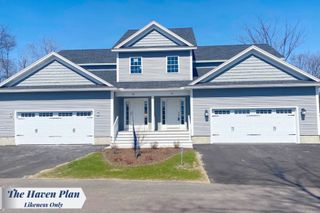 107 Greenbrook Circle # 42, Milton, VT 05468