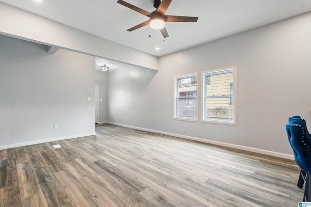 809 6TH WAY, Birmingham, AL 35214