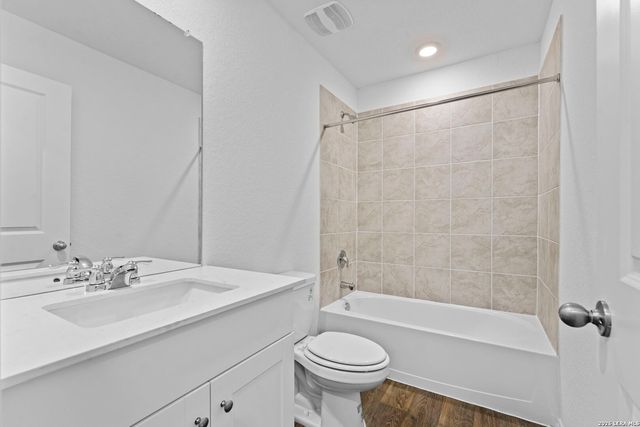 5862 Cosmic Crisp, San Antonio, TX 78252