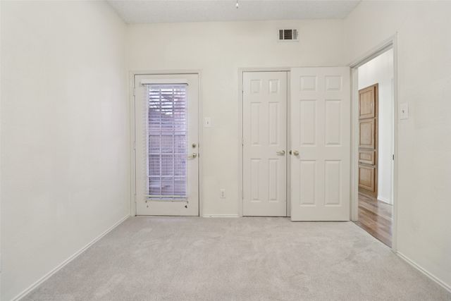 3017 Eagles Nest Drive, Bedford, TX 76021