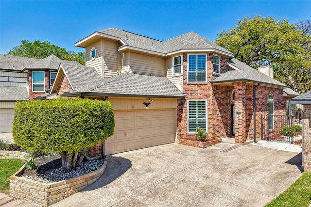 3017 Eagles Nest Drive, Bedford, TX 76021