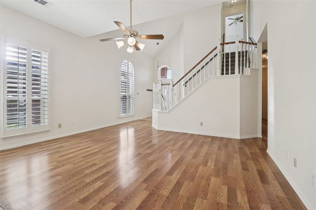 3017 Eagles Nest Drive, Bedford, TX 76021