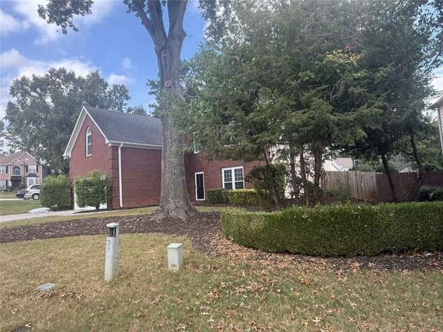 525 Birch Forest Lane, Johns Creek, GA 30005