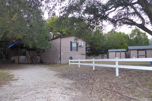 849 Tamarack, Canyon Lake, TX 78133