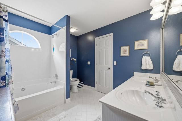 504 Stratford Ct, Franklin, TN 37069