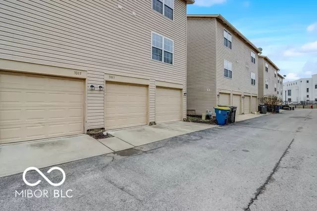 3083 Armory Drive, Indianapolis, IN 46208