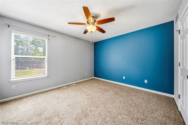 7025 Easton Way W, Concord Twp, OH 44060