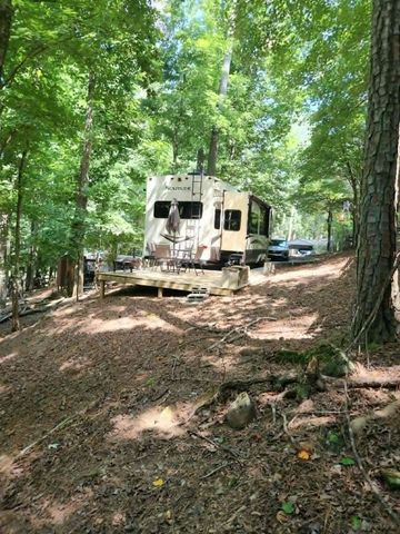 118 10th Street, Ellijay, GA 30540