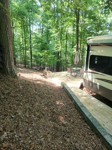118 10th Street, Ellijay, GA 30540